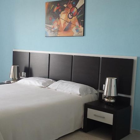Buddi Hotel Platamona Exterior photo