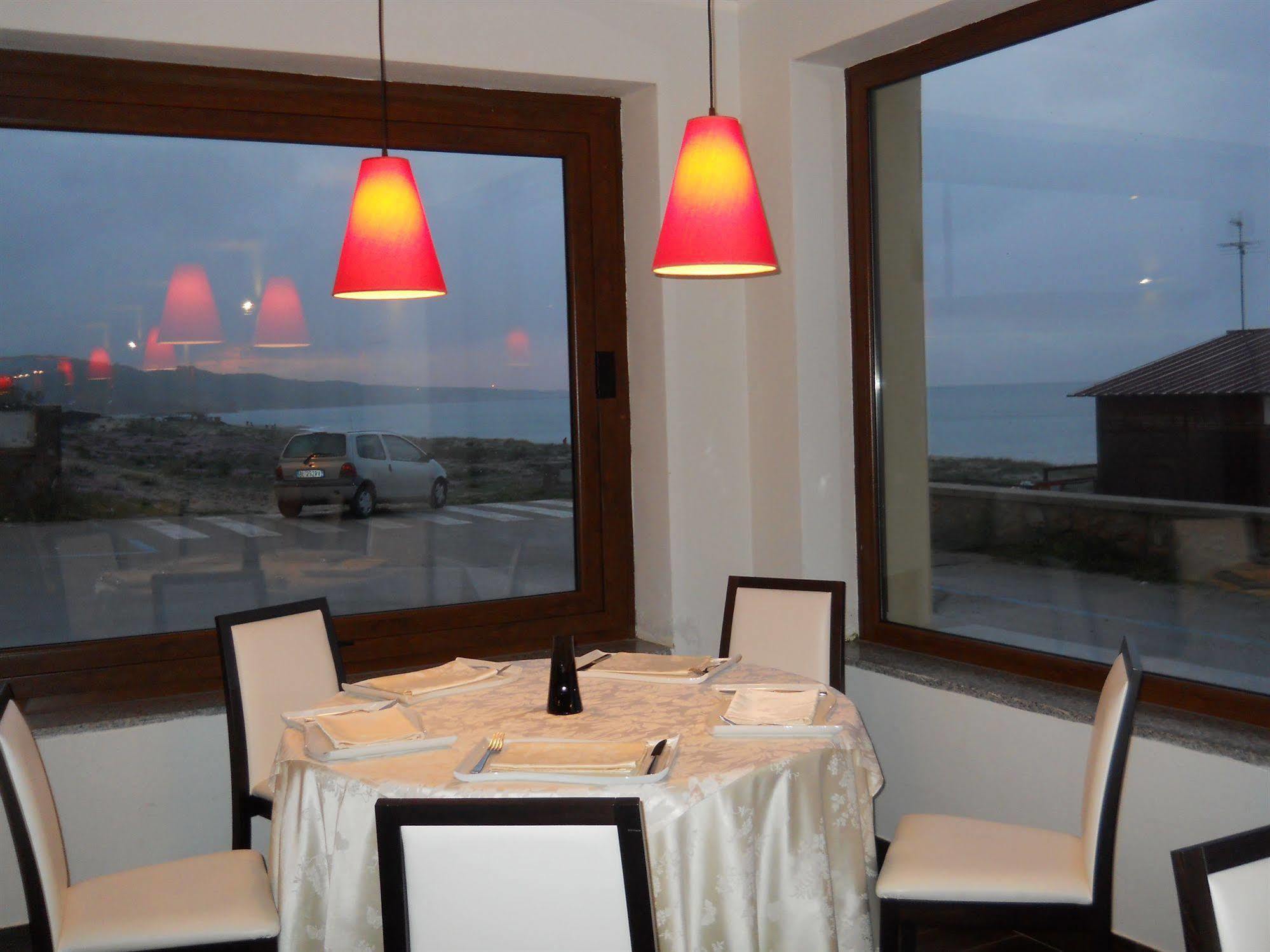 Buddi Hotel Platamona Exterior photo